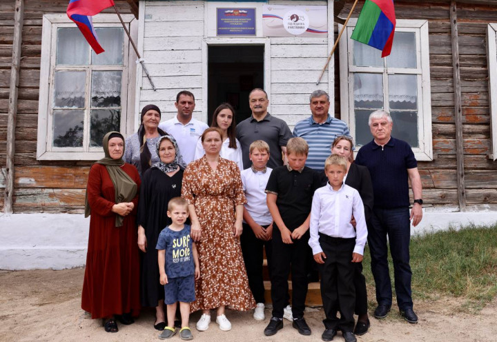 Сергей Меликов провел заседание Попечительского Совета Русского географического общества на острове Чечень